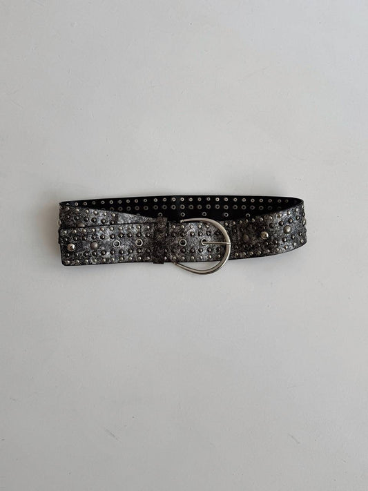 Vintage metallic studded belt