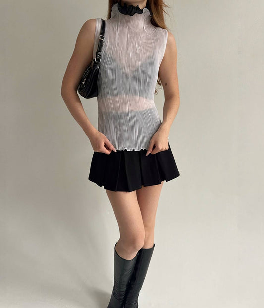 Vintage semi pleated blouse