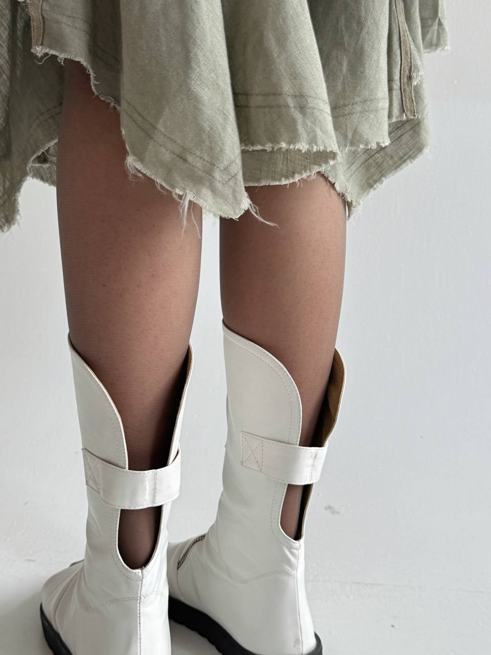 Vintage avant garde asymmetrical zipper open toe boots