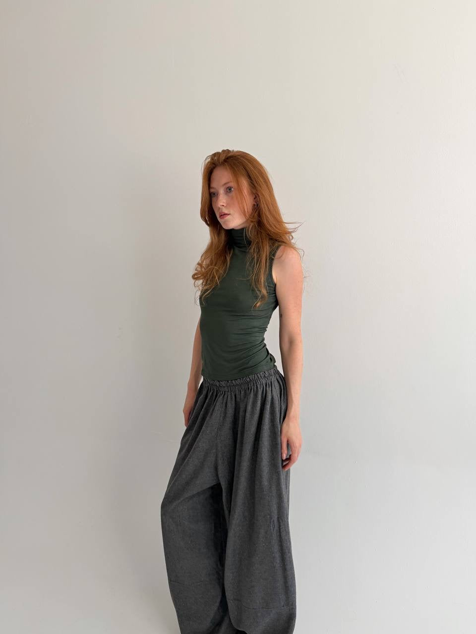 Vintage 95% viscose dark green top