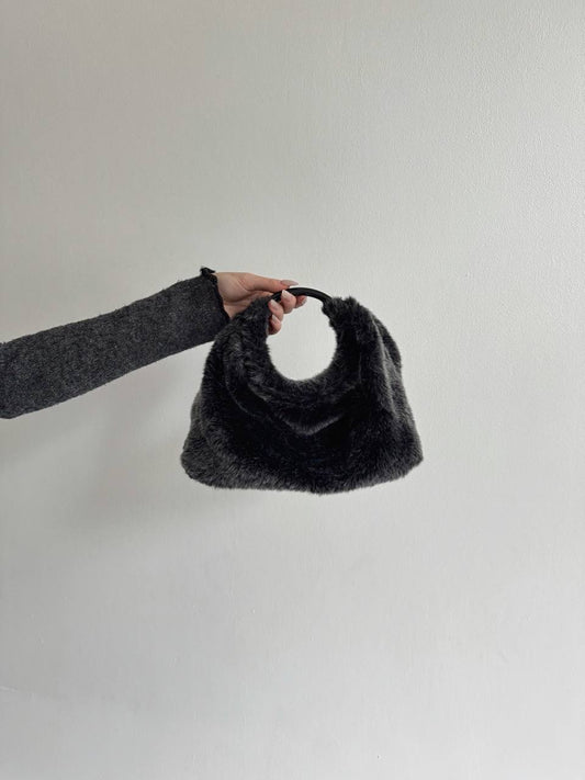 Vintage grey faux fur hand bag
