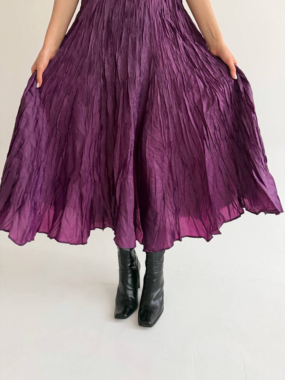 Vintage purple pleated skirt