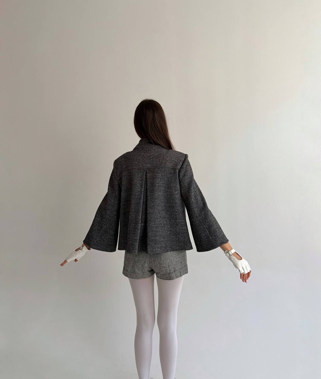 Vintage woollen grey cropped coat