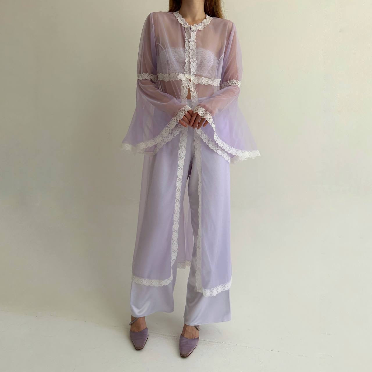 Vintage pastel purple robe with lace