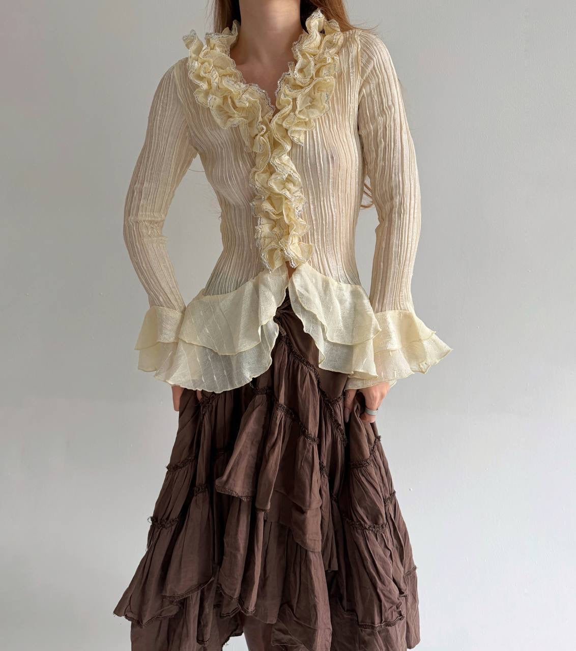 Vintage 65% silk pleated blouse with ruffles