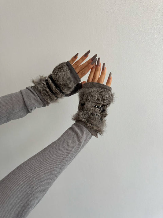 Vintage genuine leather and fur mittens