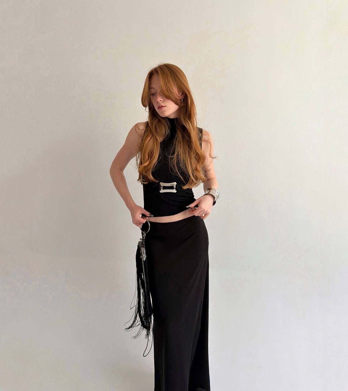 Vintage black fitted sleeveless top
