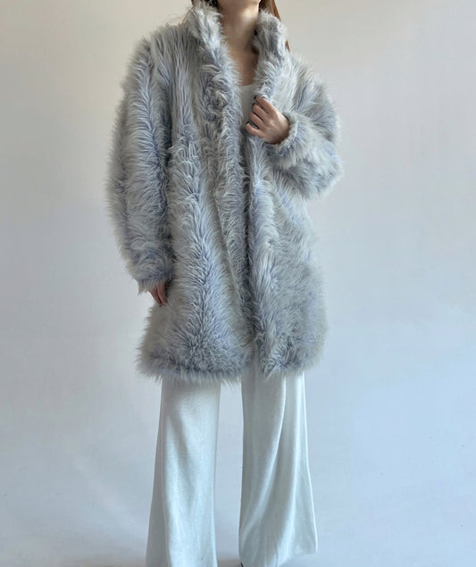 Cute vintage oversized faux fur