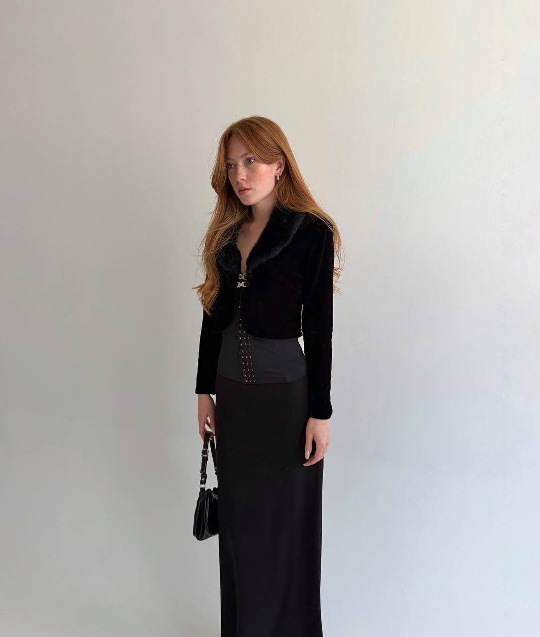 Vintage velvet cardigan with faux fur collar