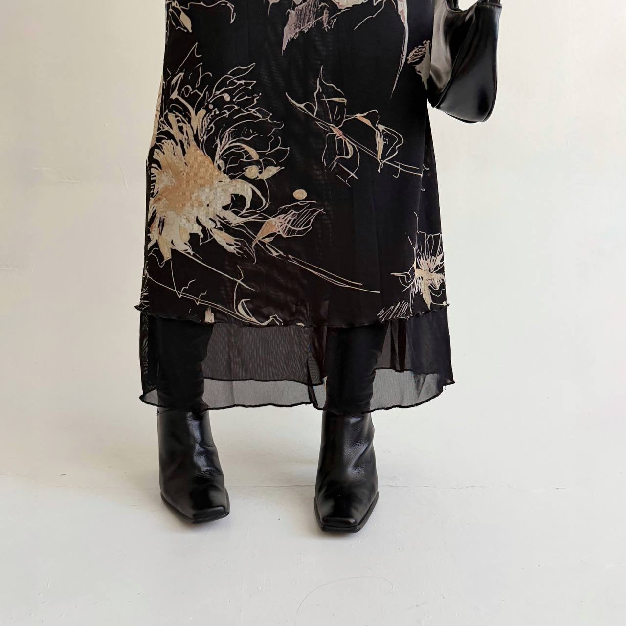 Vintage long skirt with flower print