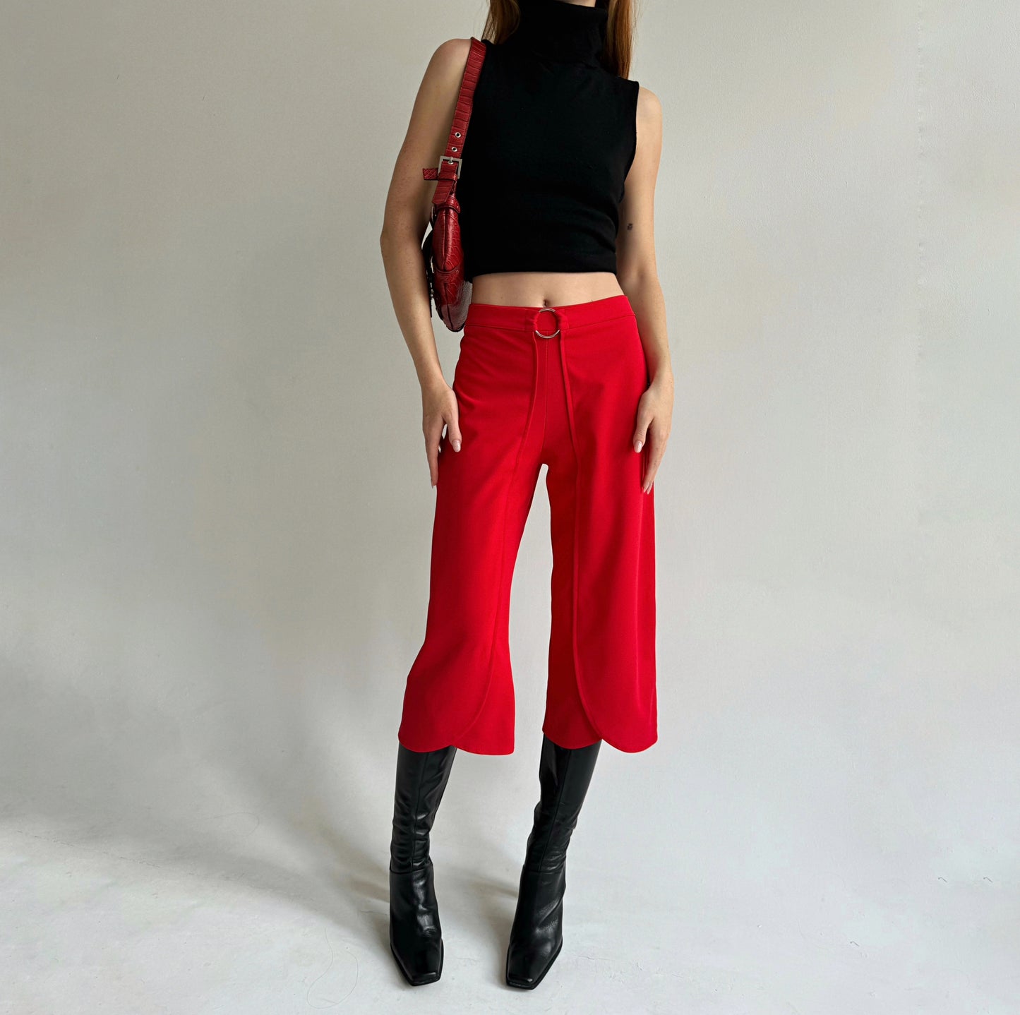 Vintage red capri pants